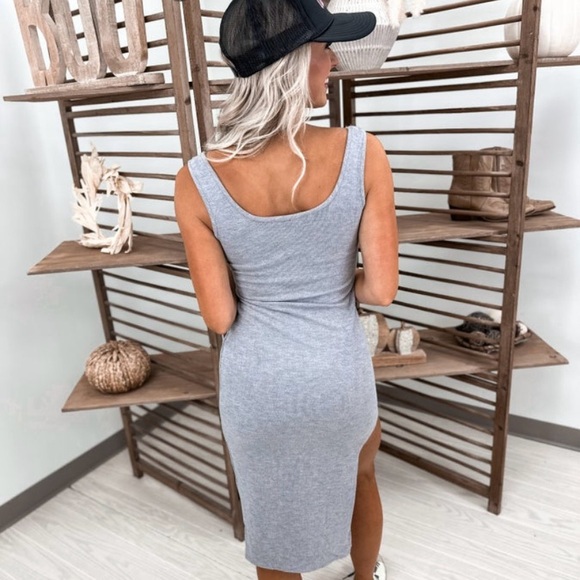 NWOT- HYFVE- Knit Top and Body-con Dress set in Grey. - Picture 4 of 8